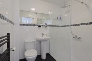 Photo 17- click for photo gallery